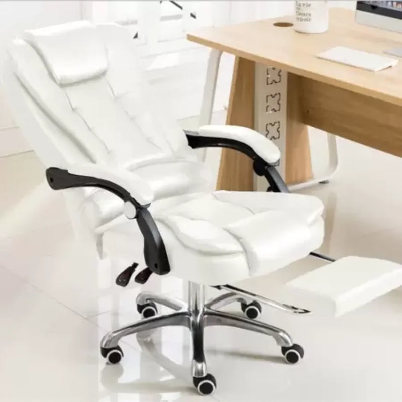 Cadeira de Escritório com Suporte para os Pés - Clínica